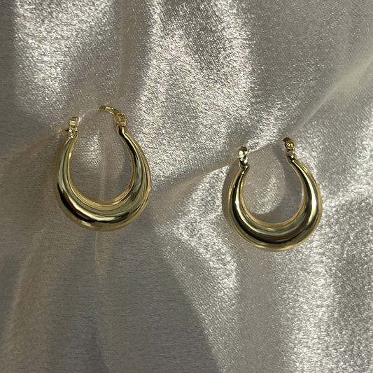 Oro Hoops